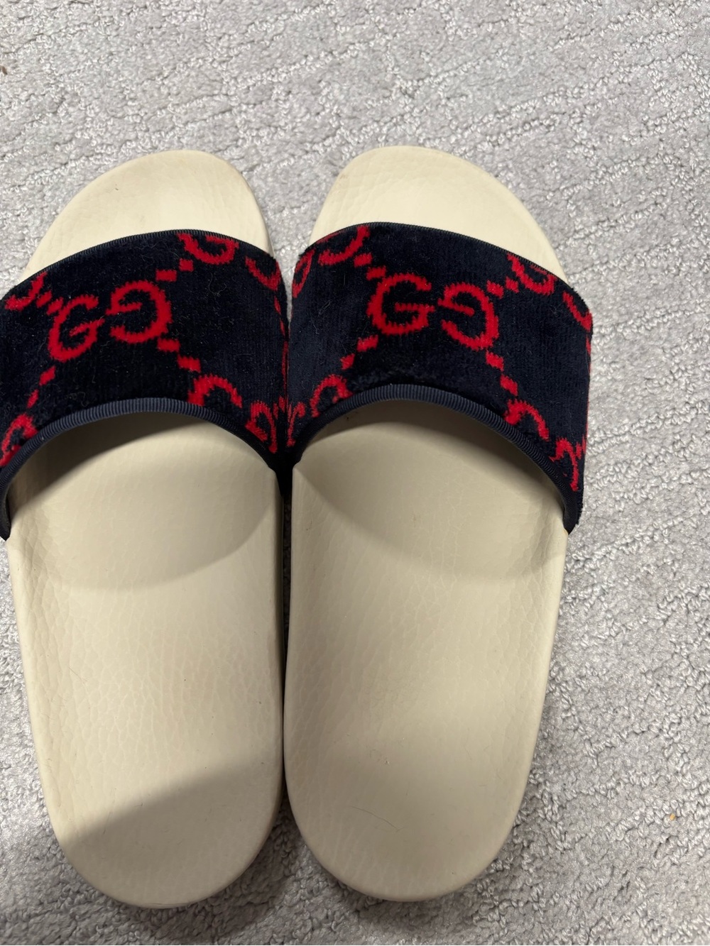 Gucci velvet logo slides sandals